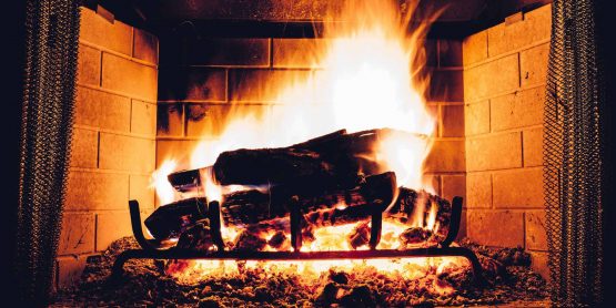Kamin einbauen für gemütliches Feuer im Winter
